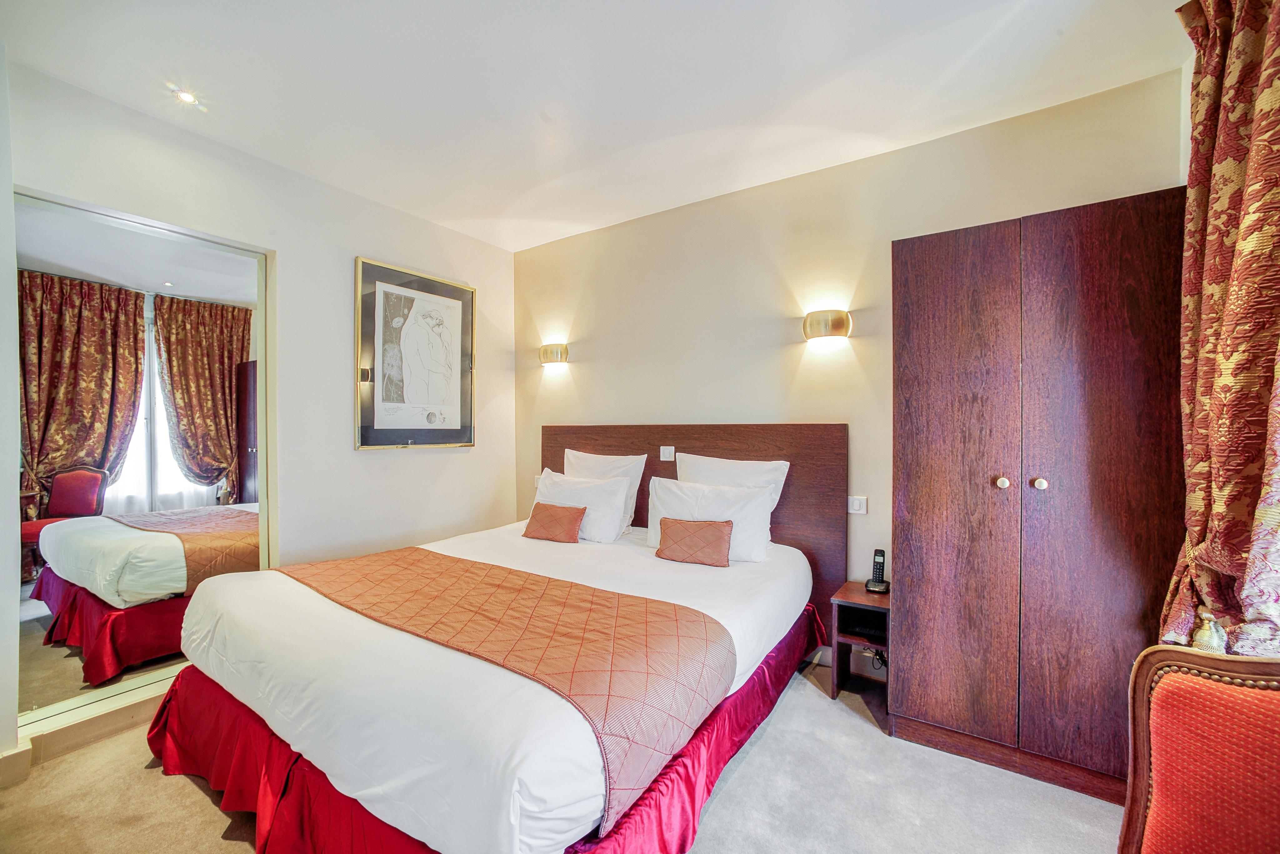 Queens Boutique Hotel Paris Exteriör bild